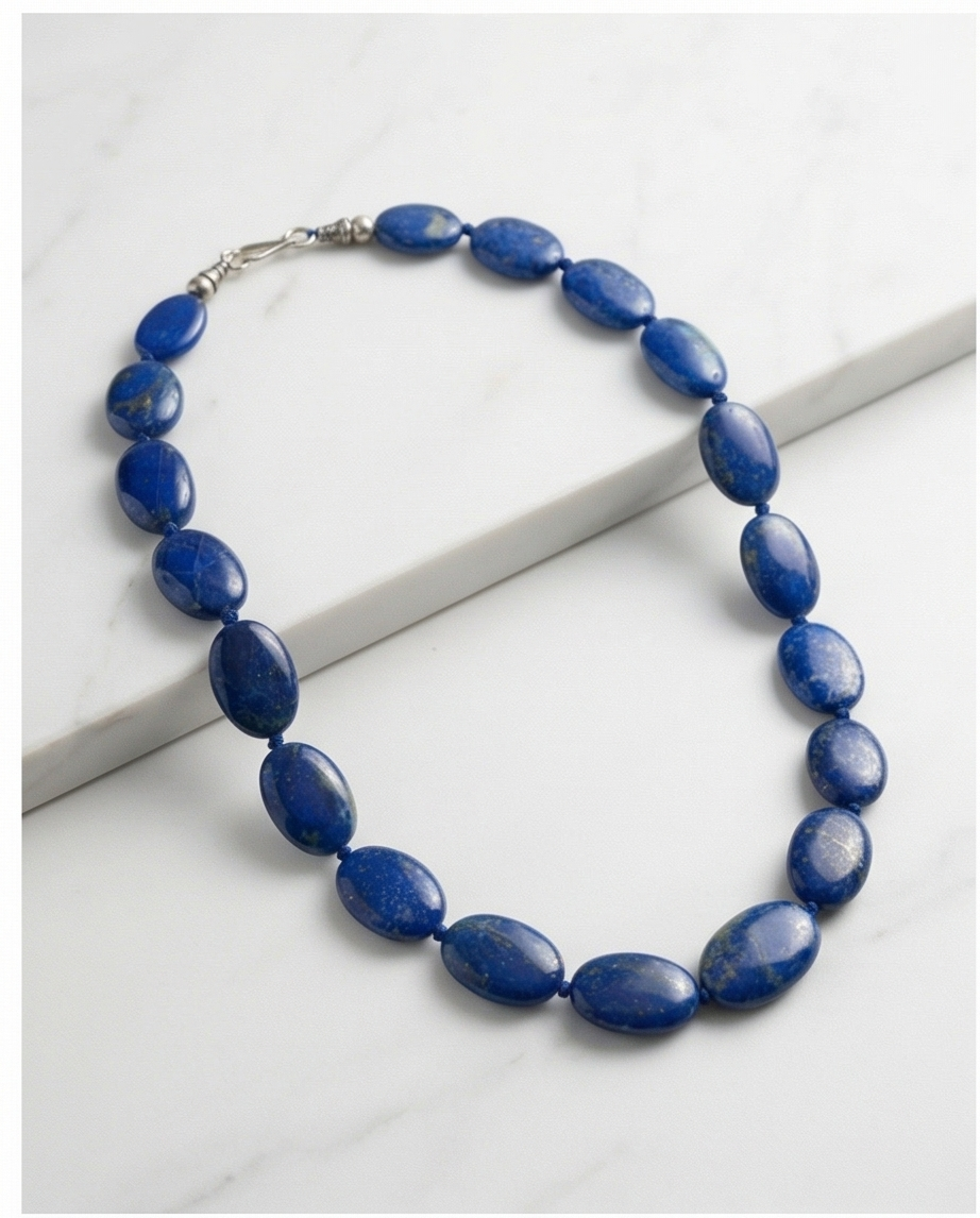 Hantverksgjort Halsband med Oval Lapis Lazuli – Premium Kvalitet