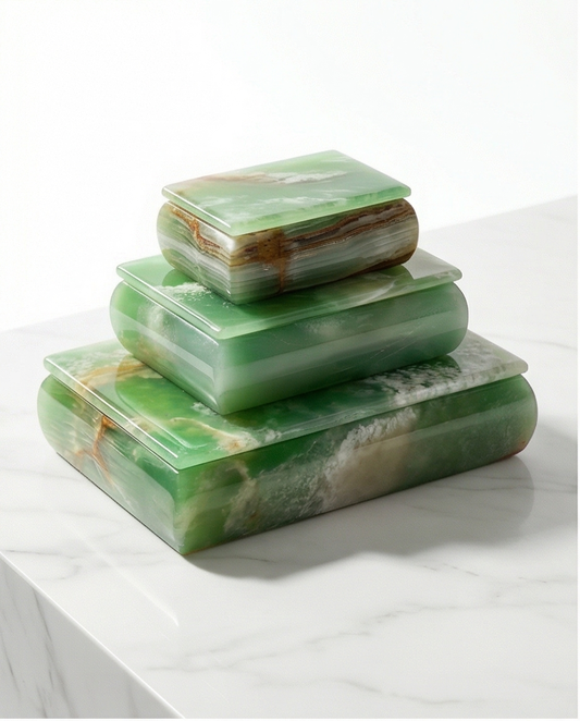 Nature’s Treasury – Handgjorda stenaskar