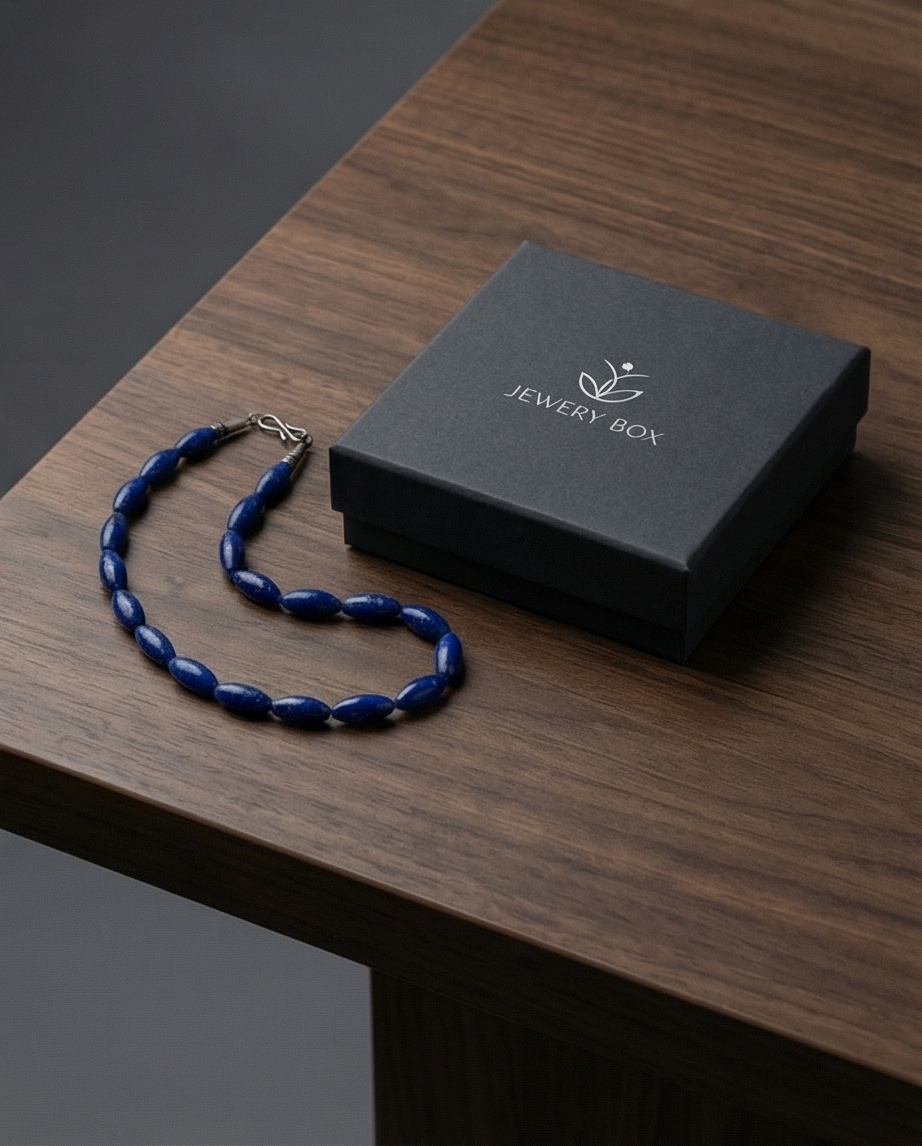 Celestia Blue – Handgjort Halsband i Äkta Lapis Lazuli